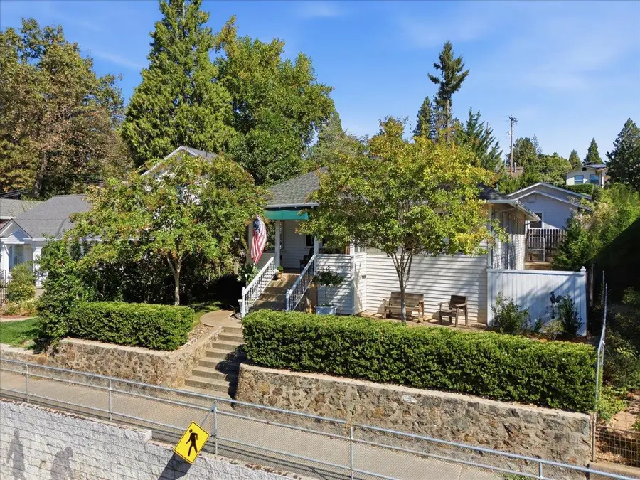22 S Auburn Street, Colfax, CA 95713 - #2