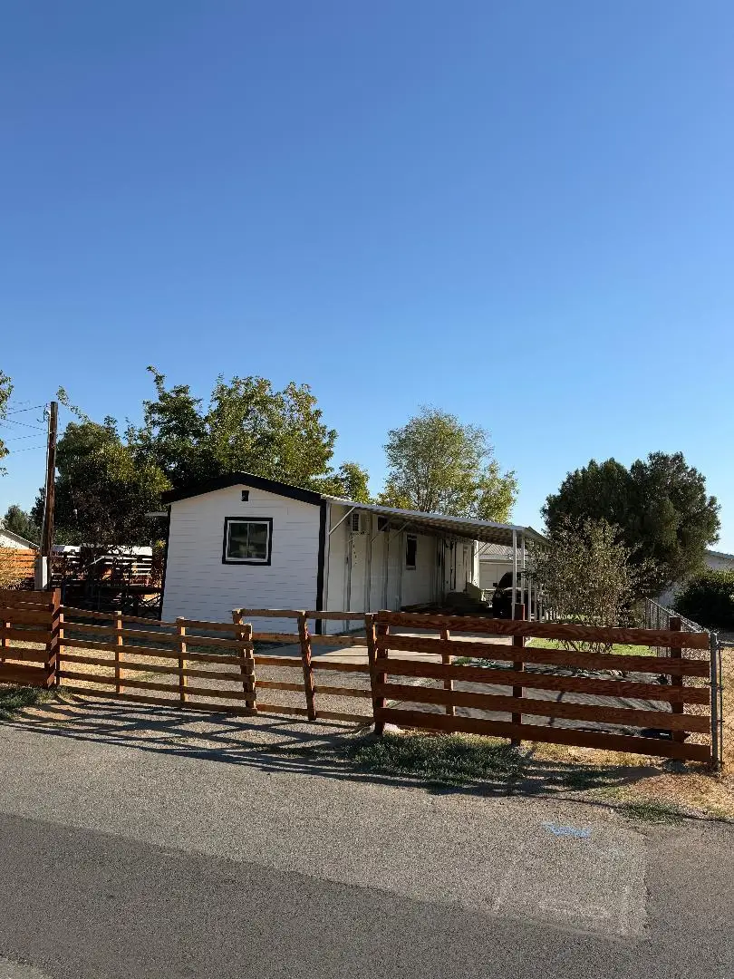 1932 8th Avenue, Olivehurst, CA 95961 - #2