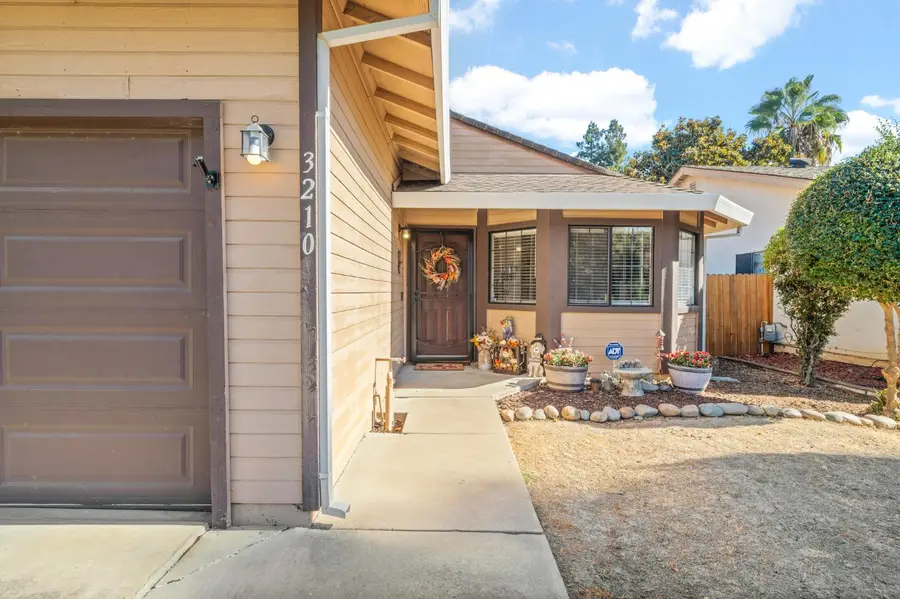 3210 Lemitar Way, Sacramento, CA 95833 - #2