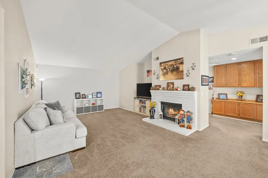 3210 Lemitar Way, Sacramento, CA 95833 - #3