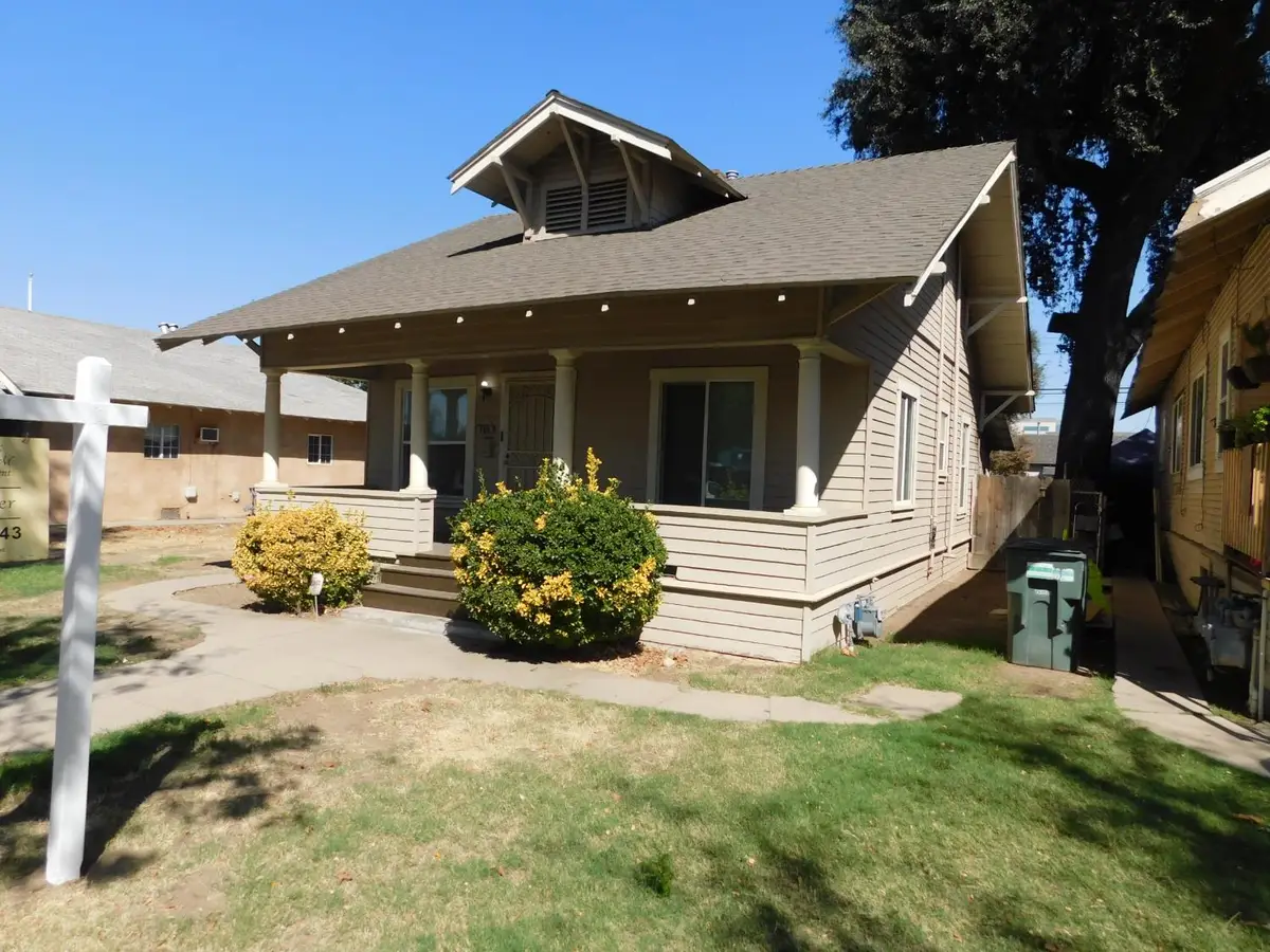 718 4th Street, Modesto, CA 95351 - #1