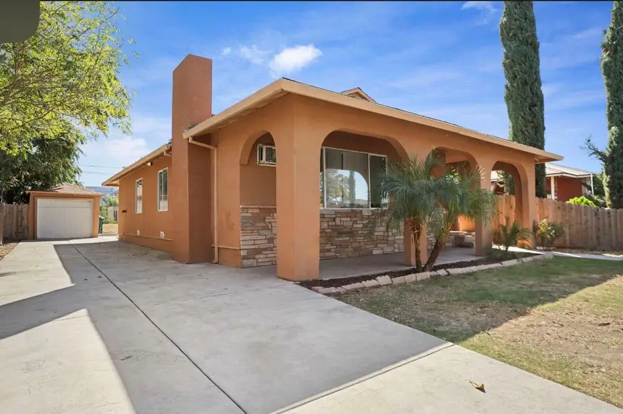 1570 Julian Street, Stockton, CA 95206 - #2