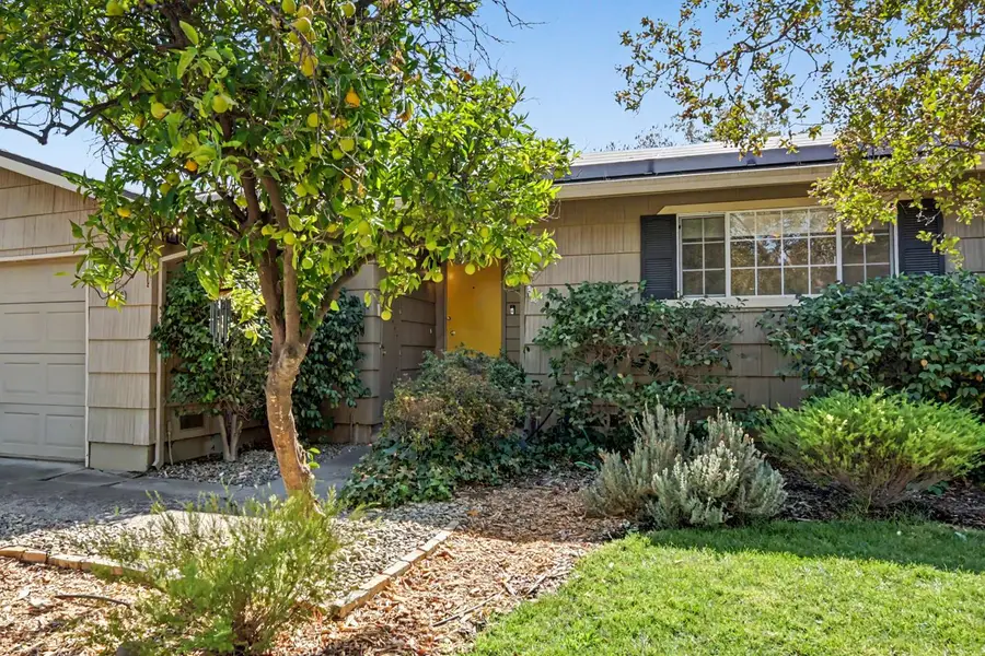 170 Baxter Avenue, Sacramento, CA 95815 - #2