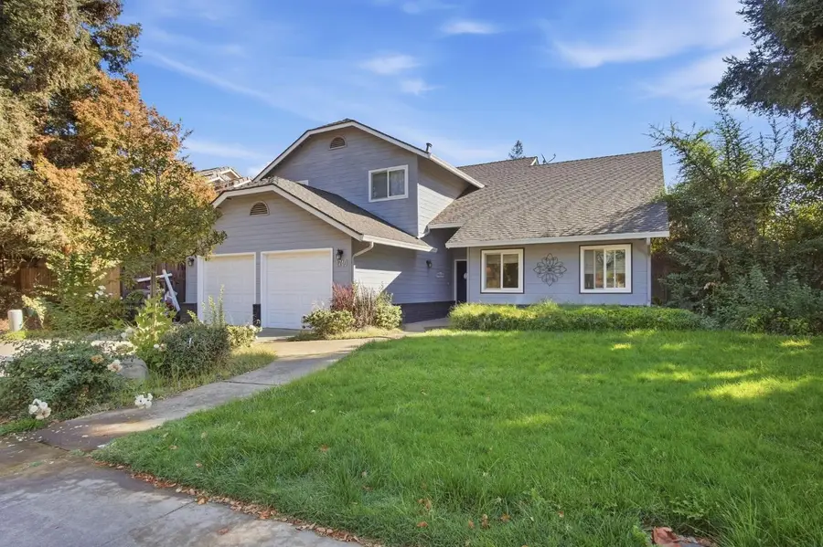1740 N Berkeley Avenue, Turlock, CA 95382 - #3