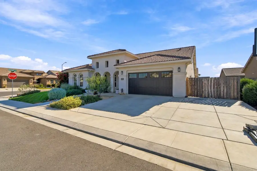 2060 Felsina Avenue, Manteca, CA 95337 - #3