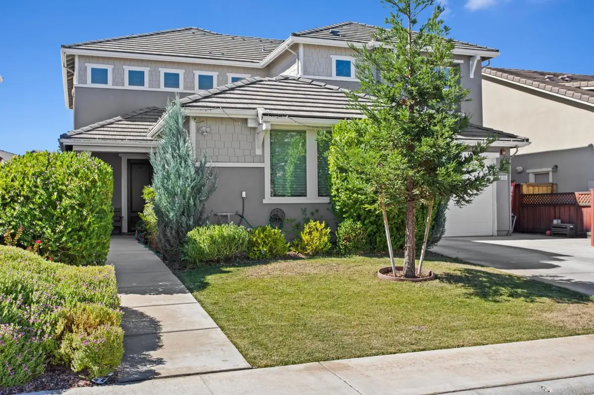 8196 Stargrazer Way, Elk Grove, CA 95757 - #1