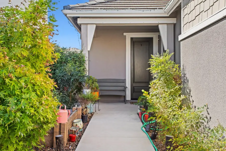 8196 Stargrazer Way, Elk Grove, CA 95757 - #3