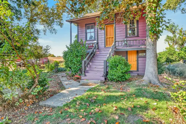7150 Pocket Road, Sacramento, CA 95831