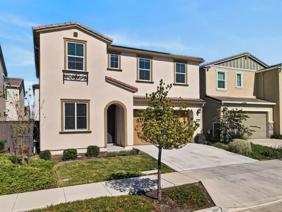 3561 Damora Avenue, Sacramento, CA 95835 - #2