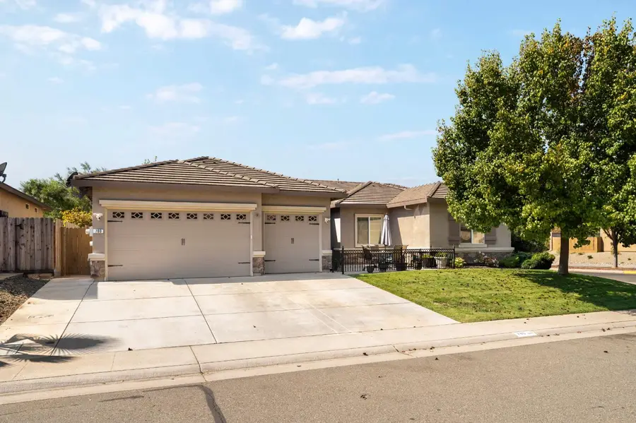 780 Griffey Way, Galt, CA 95632 - #2
