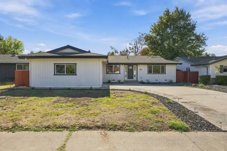 2422 Aramon Drive, Rancho Cordova, CA 95670 - #3