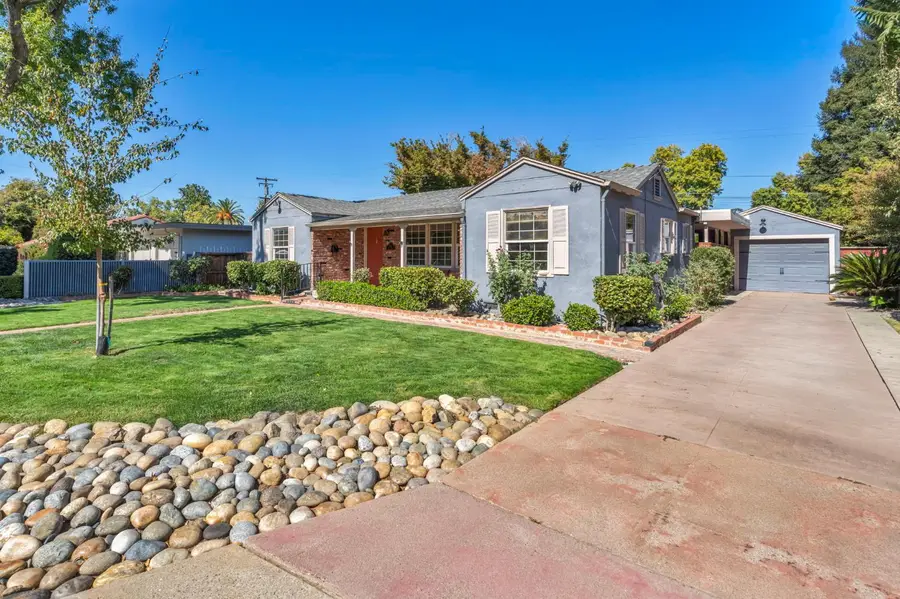 1027 Yale Avenue, Modesto, CA 95350 - #2