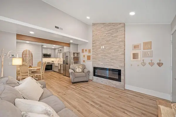 13067 Lincoln Way, Auburn, CA 95603