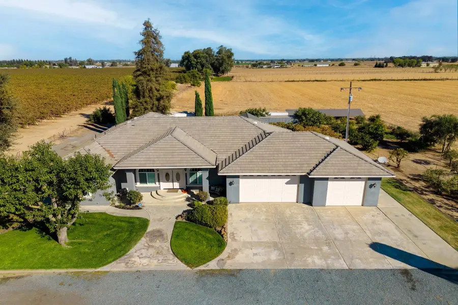 10897 E Collier Road, Acampo, CA 95220 - #2