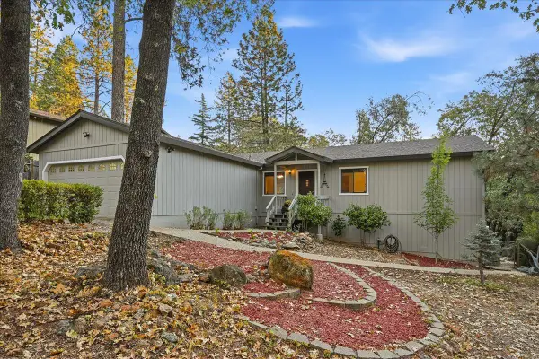 15947 Thiel Way, Grass Valley, CA 95949
