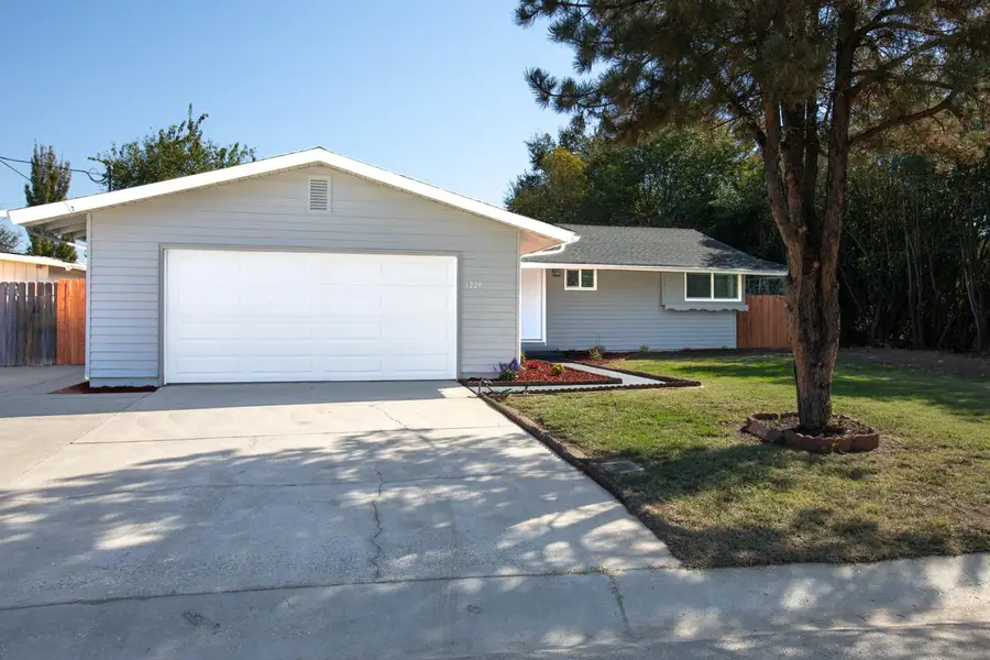 1228 Joseph Street, Yuba City, CA 95993 - #2