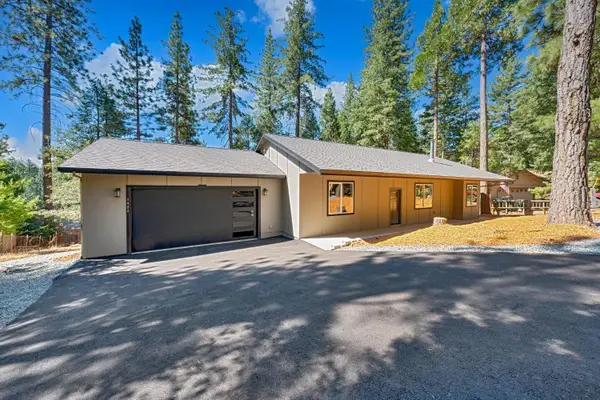 5480 Daisy Drive, Pollock Pines, CA 95726