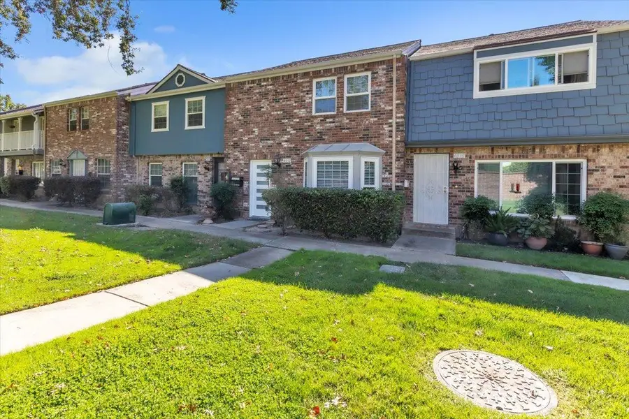 4032 Oak Villa Circle, Carmichael, CA 95608 - #3