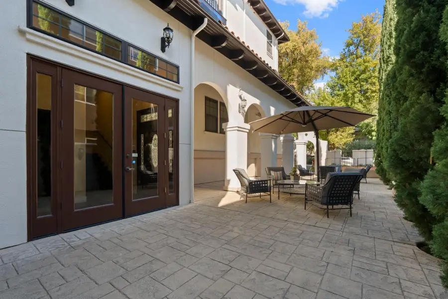 225 B Street #32, Davis, CA 95616 - #2