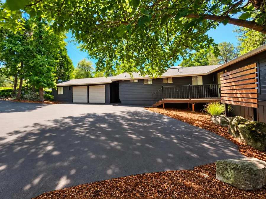 11799 Lake Wildwood Drive, Penn Valley, CA 95946 - #2