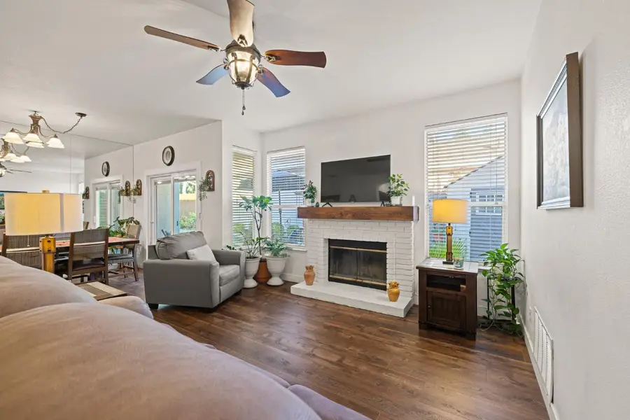137 Camberwell Way, Folsom, CA 95630 - #3