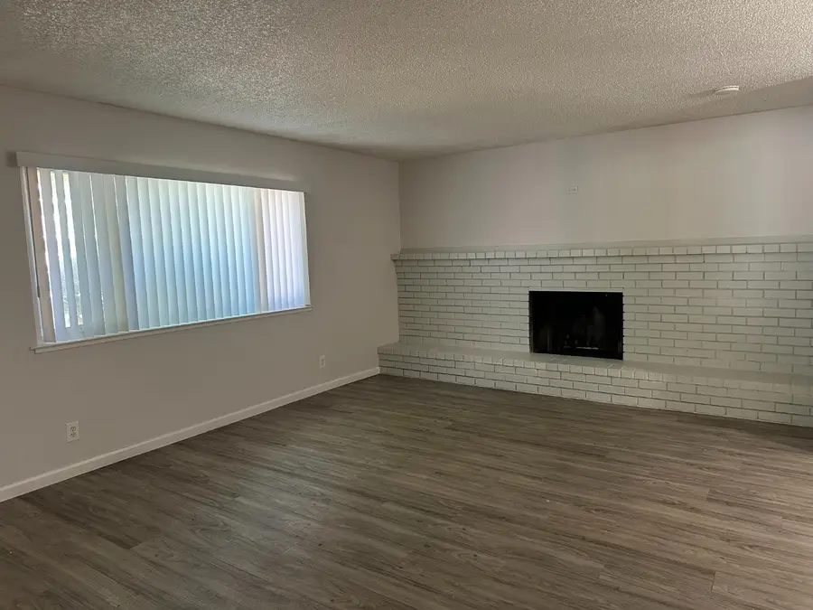 2915 Norcade Circle, Sacramento, CA 95826 - #2