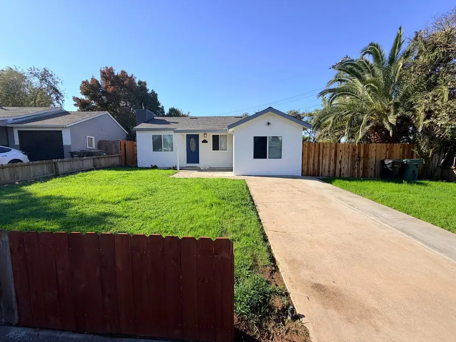 3660 Lowry Drive, North Highlands, CA 95660 - #2