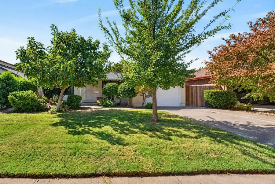 4250 Moddison Avenue, Sacramento, CA 95819 - #2