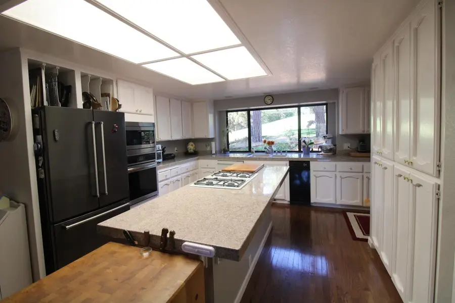 15566 Carrie Drive, Grass Valley, CA 95949 - #3