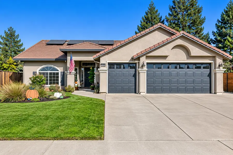 1703 Augusta Lane, Yuba City, CA 95993 - #2