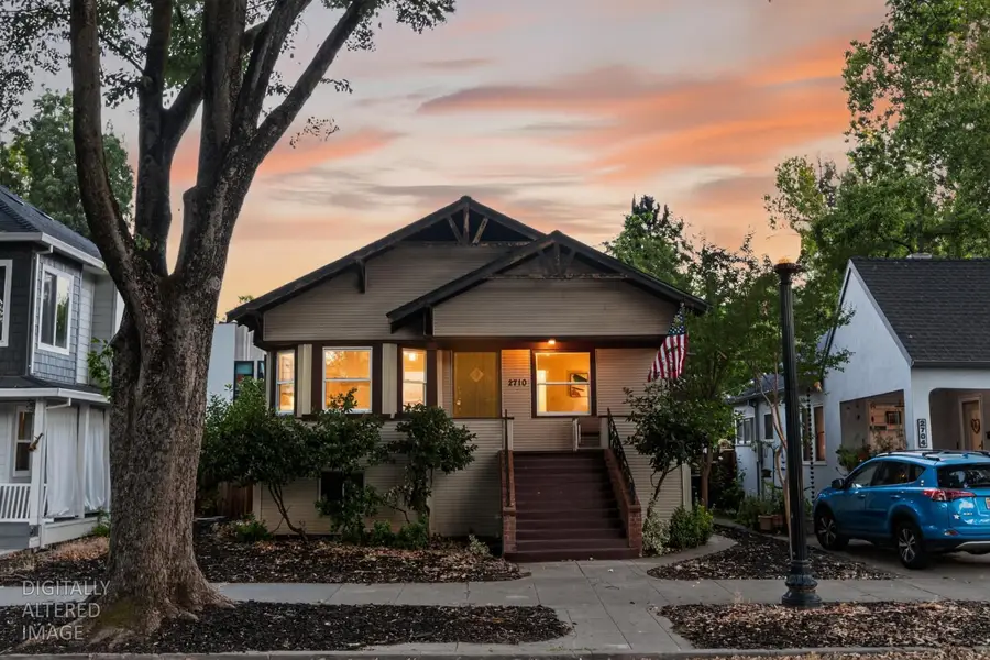 2710 D Street, Sacramento, CA 95816 - #3