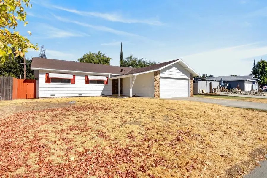 6133 Rutland Drive, Carmichael, CA 95608 - #2