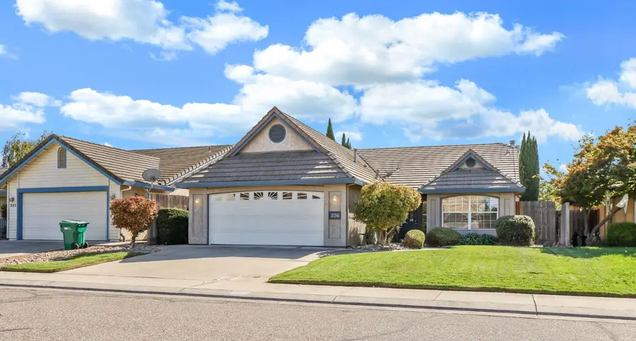 236 Dunsmuir Drive, Lodi, CA 95240 - #3