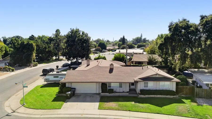 6500 Lake Park Drive, Sacramento, CA 95831 - #2