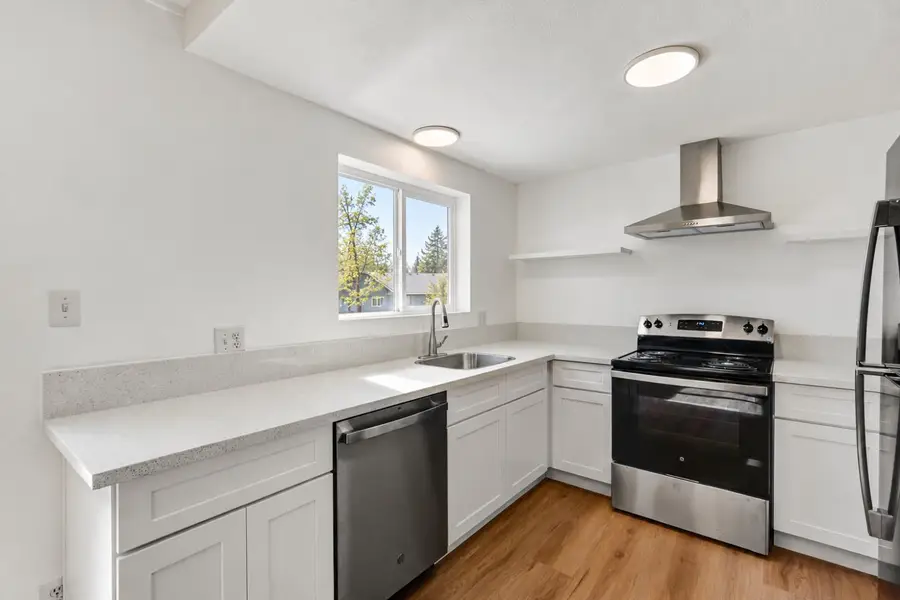 6500 Lake Park Drive, Sacramento, CA 95831 - #3