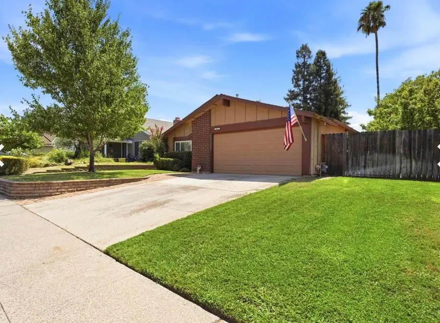 6890 Olive Tree Way, Citrus Heights, CA 95610 - #2
