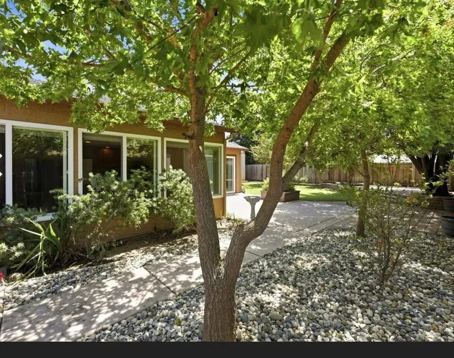 6890 Olive Tree Way, Citrus Heights, CA 95610 - #3