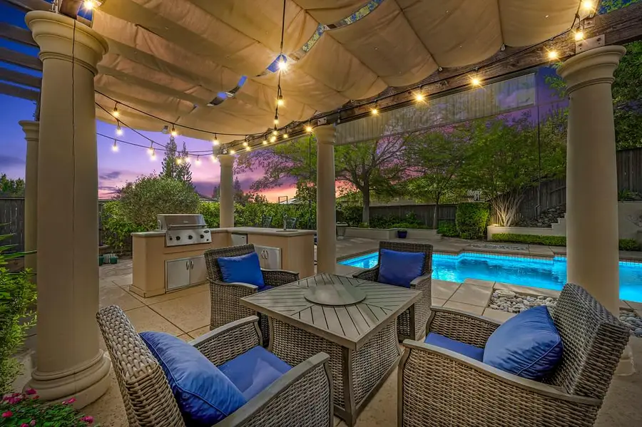 1144 Venezia Drive, El Dorado Hills, CA 95762 - #2
