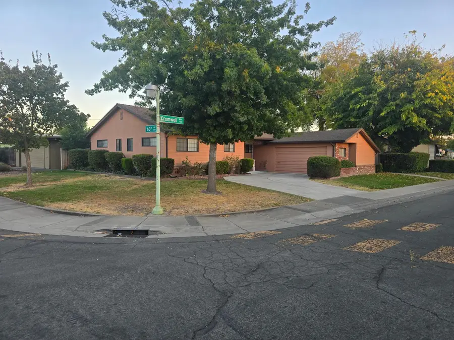 7101 Cromwell Way, Sacramento, CA 95822 - #2