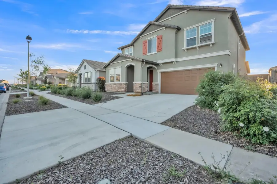 1630 W Stepney Way, Plumas Lake, CA 95961 - #2