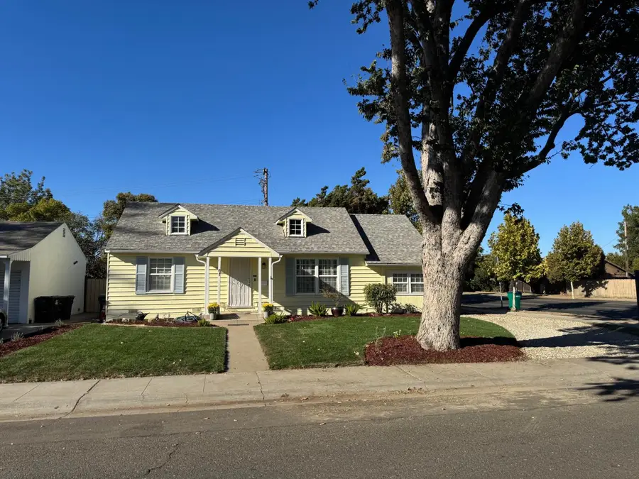 67 E Mckenzie Avenue, Stockton, CA 95204 - #2