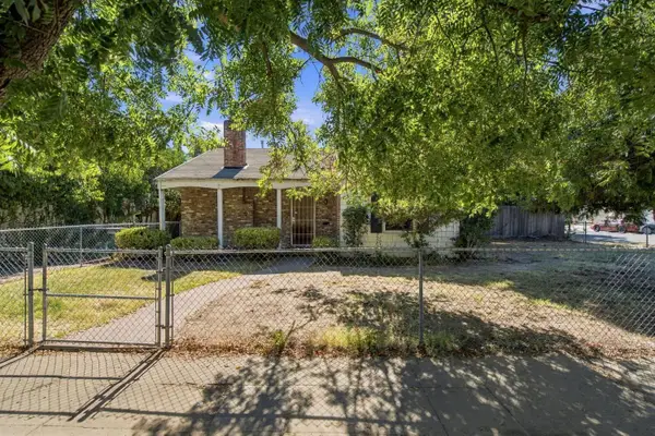 208 E Adams Street, Stockton, CA 95204