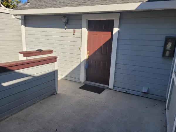 7409 Auburn Oaks Court #F, Citrus Heights, CA 95621