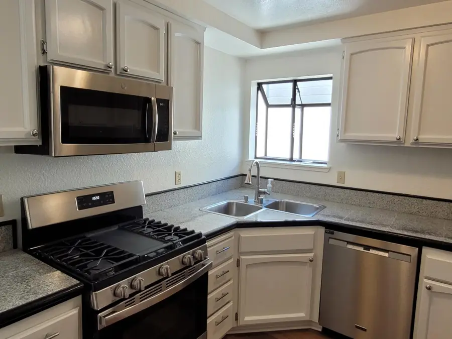 7409 Auburn Oaks Court #F, Citrus Heights, CA 95621 - #2