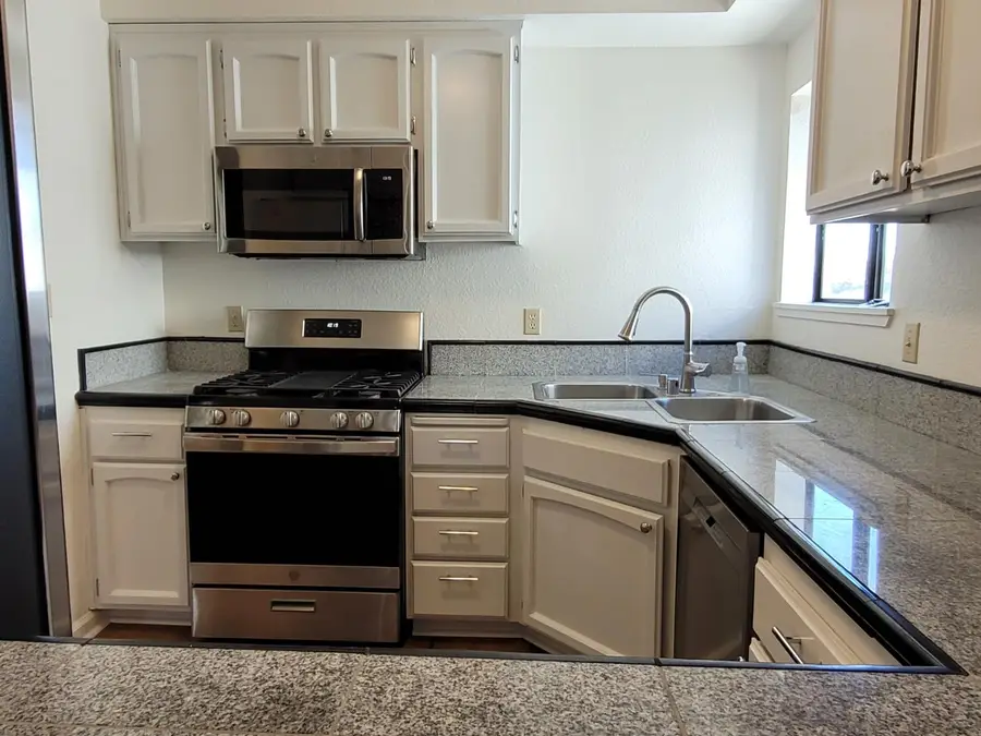 7409 Auburn Oaks Court #F, Citrus Heights, CA 95621 - #3