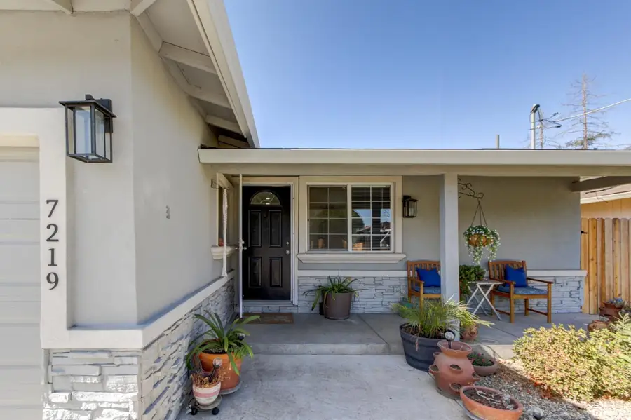 7219 10th Street, Rio Linda, CA 95673 - #3