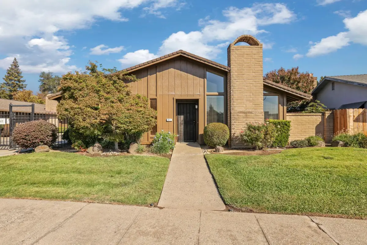2401 W Elm Street, Lodi, CA 95242 - #1