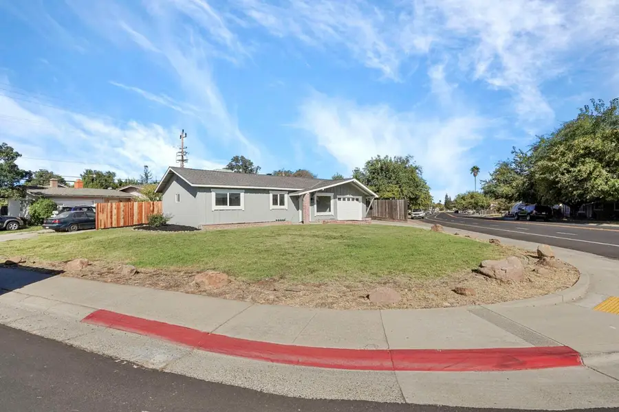 8031 Lichen Drive, Citrus Heights, CA 95621 - #3