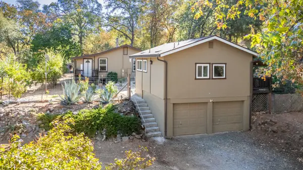4300 East Road, Placerville, CA 95667