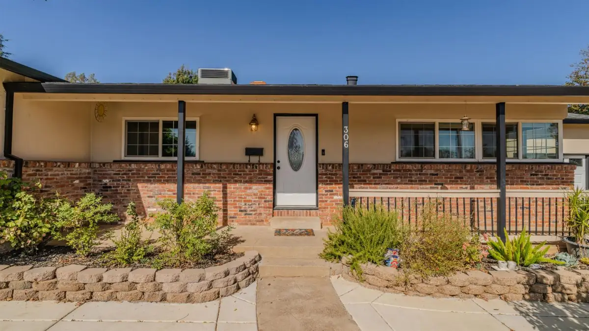 306 Dean Way, Folsom, CA 95630 - #1